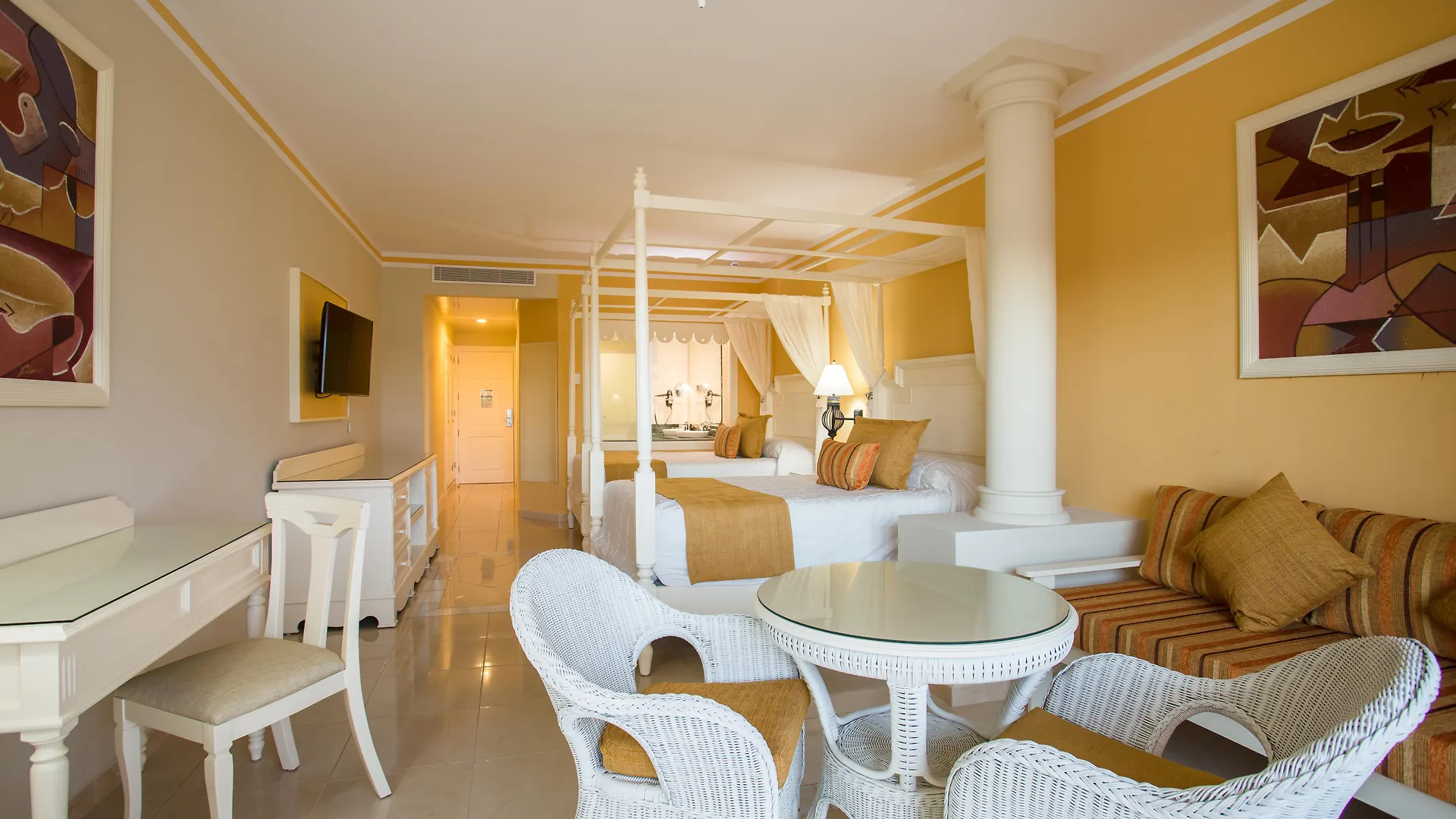 Ośrodek wypoczynkowy Bahia Principe Luxury Bouganville (Adults Only) Soco