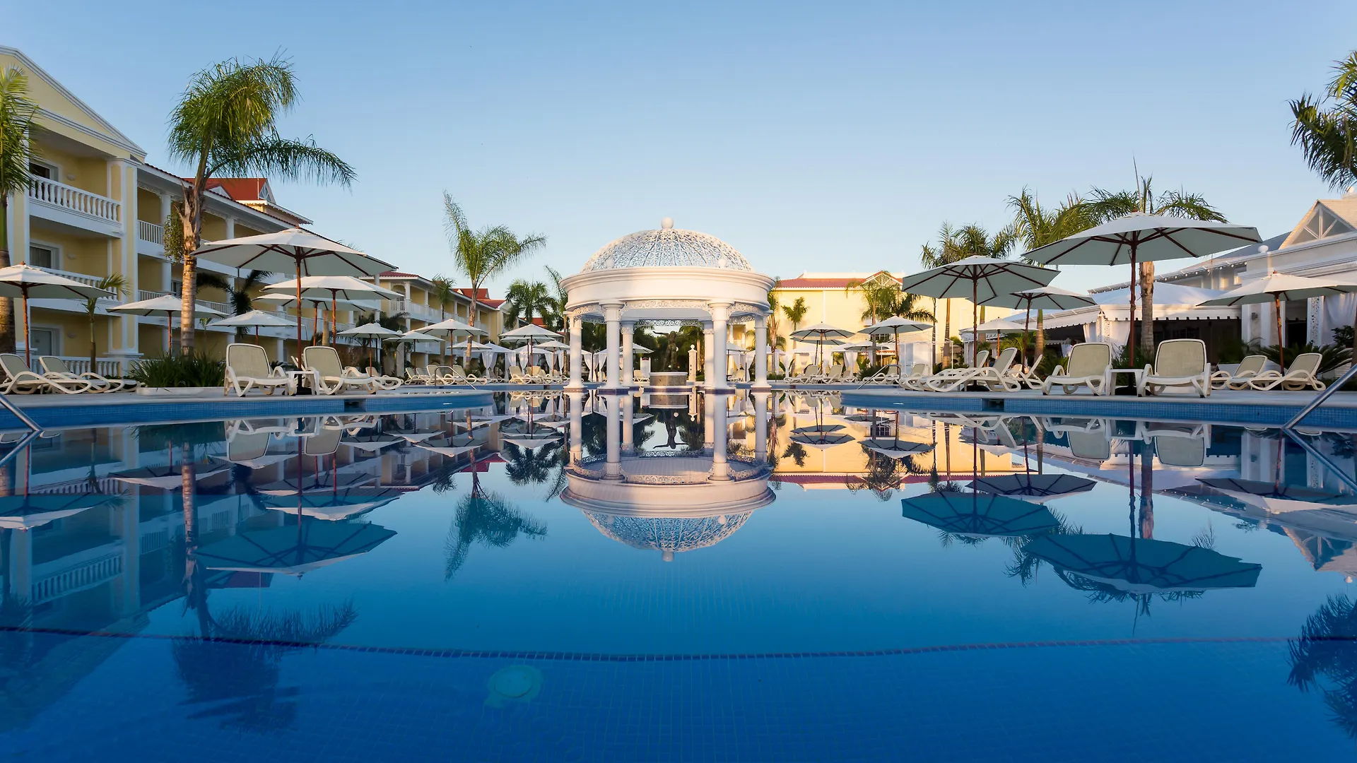 ***** Ośrodek wypoczynkowy Bahia Principe Luxury Bouganville (Adults Only) Soco Dominikana